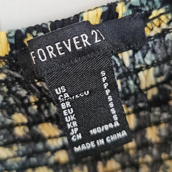 F21 Floral Crop Top - Picture 5 of 6